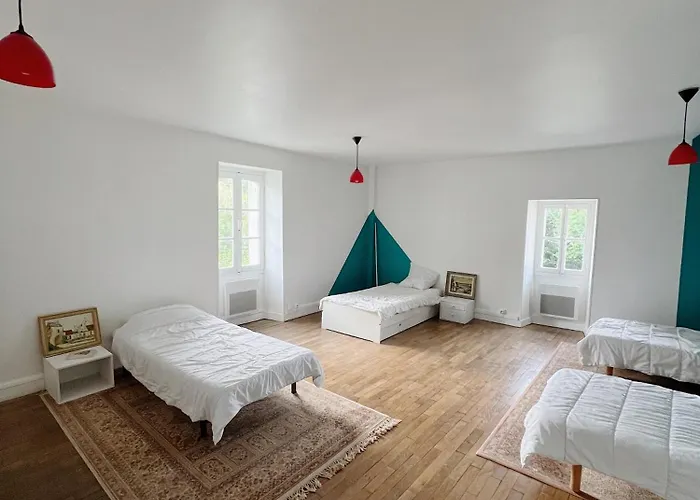 Des Lavandieres En Bordure De Vienne