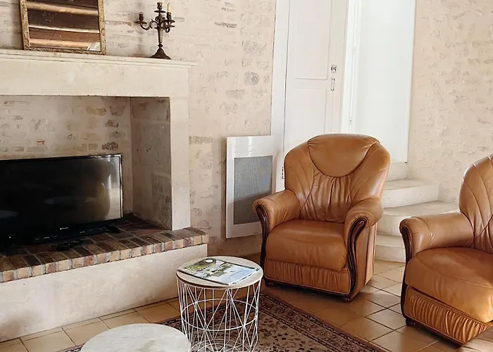 Des Lavandieres En Bordure De Vienne Сasa de vacaciones *